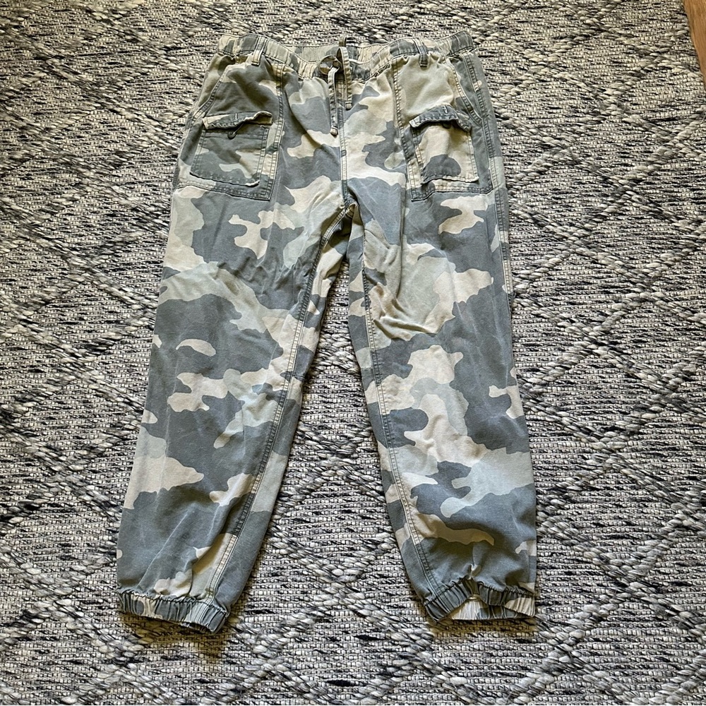Aerie Camo Jogger Pants
